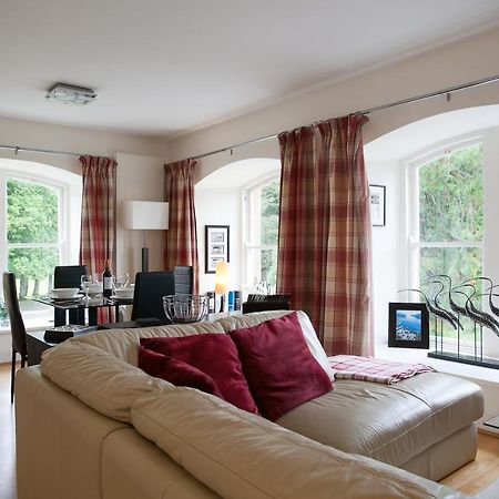 Old School Apartments With A View حصن أوغسطس المظهر الخارجي الصورة